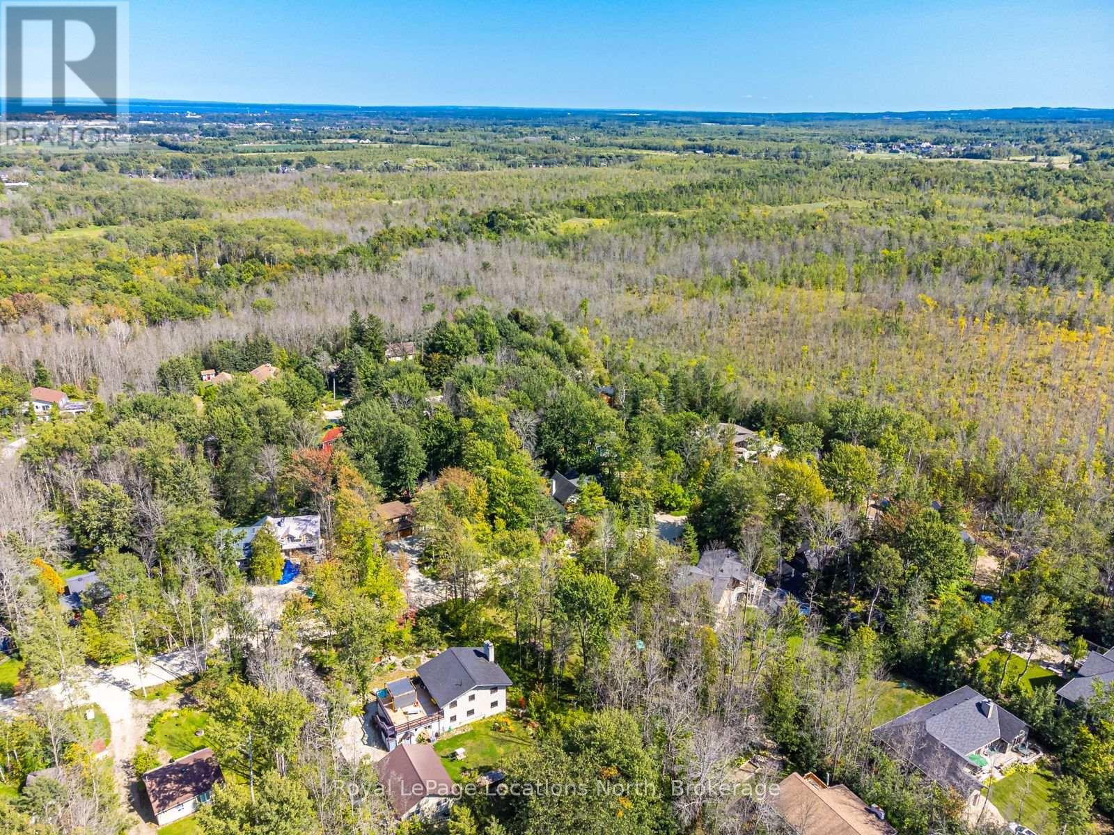 120 Patricia Drive, Blue Mountains, ON