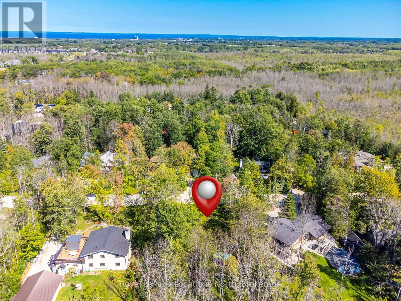 120 Patricia Drive, Blue Mountains, ON