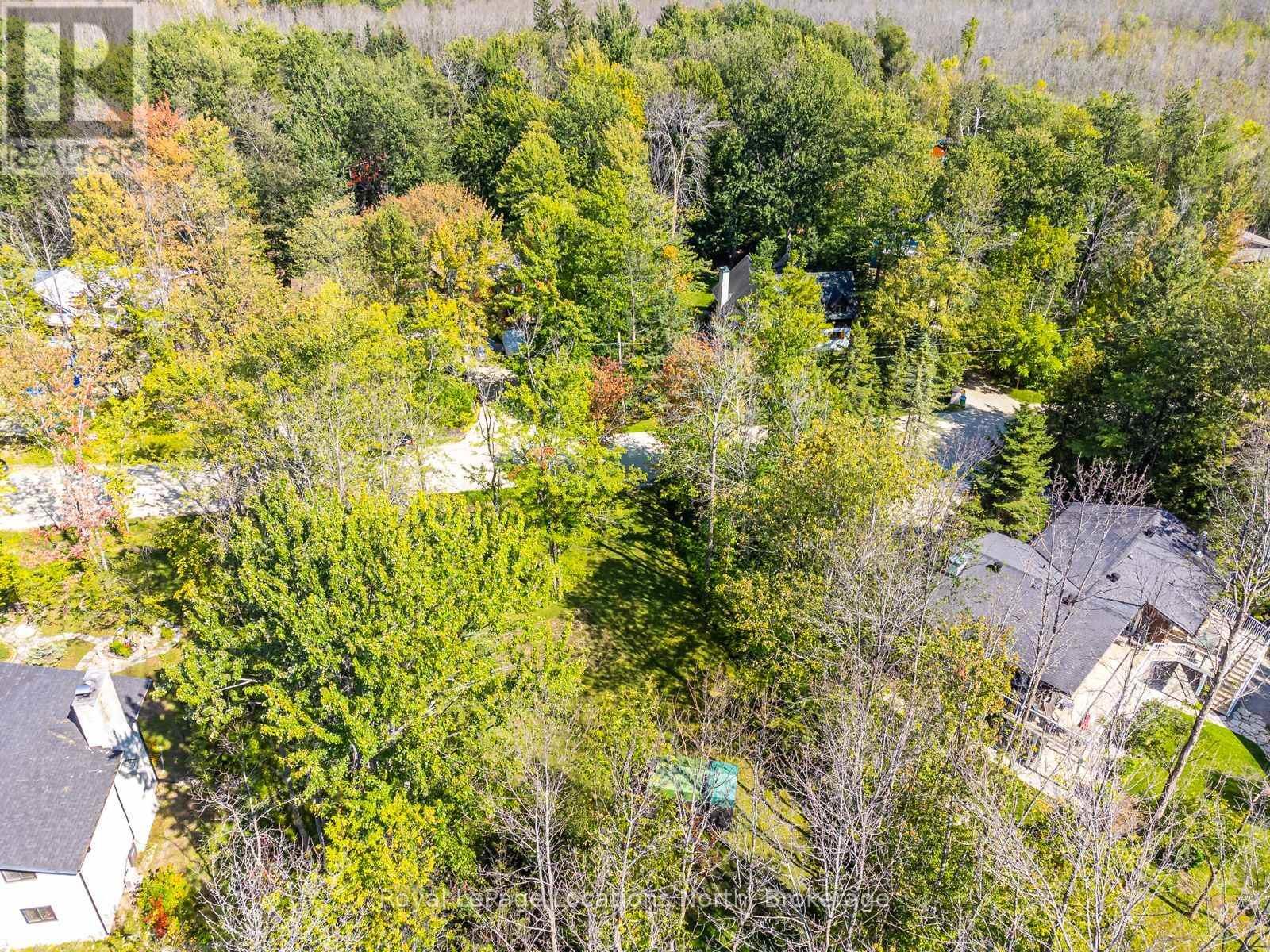 120 Patricia Drive, Blue Mountains, ON