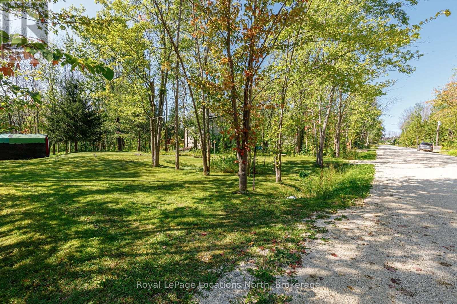 120 Patricia Drive, Blue Mountains, ON