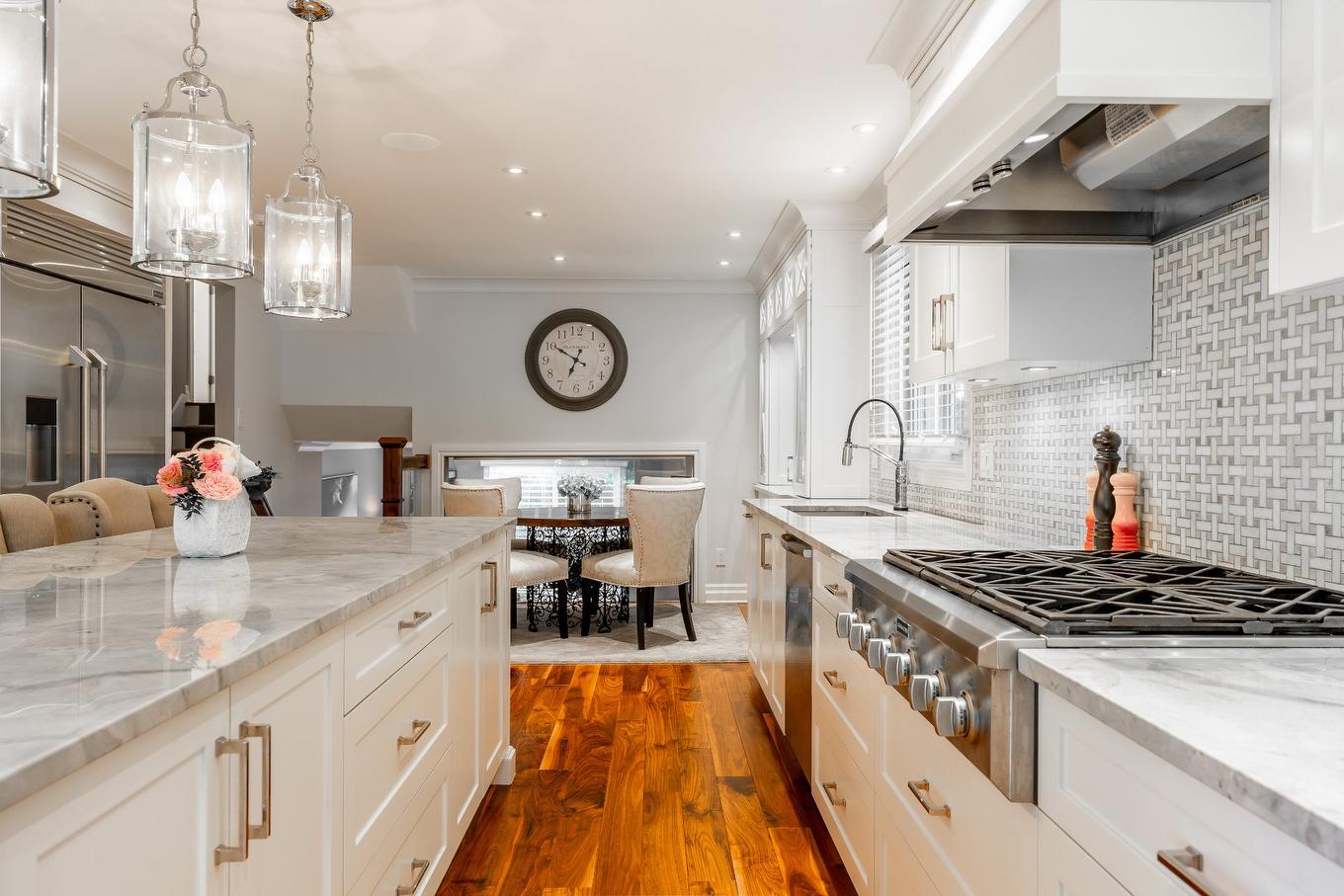 Cuisine - 264 Brighton Drive, Beaconsfield, QC - Indoor Photo Showing Kitchen With Upgraded Kitchen