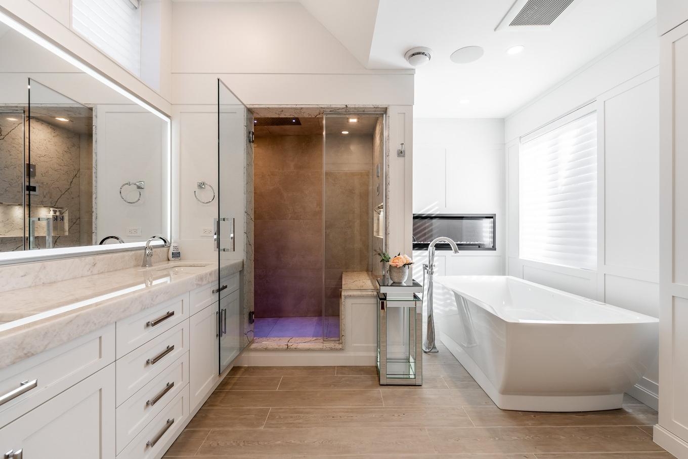 Salle de bains attenante à la CCP - 264 Brighton Drive, Beaconsfield, QC - Indoor Photo Showing Bathroom