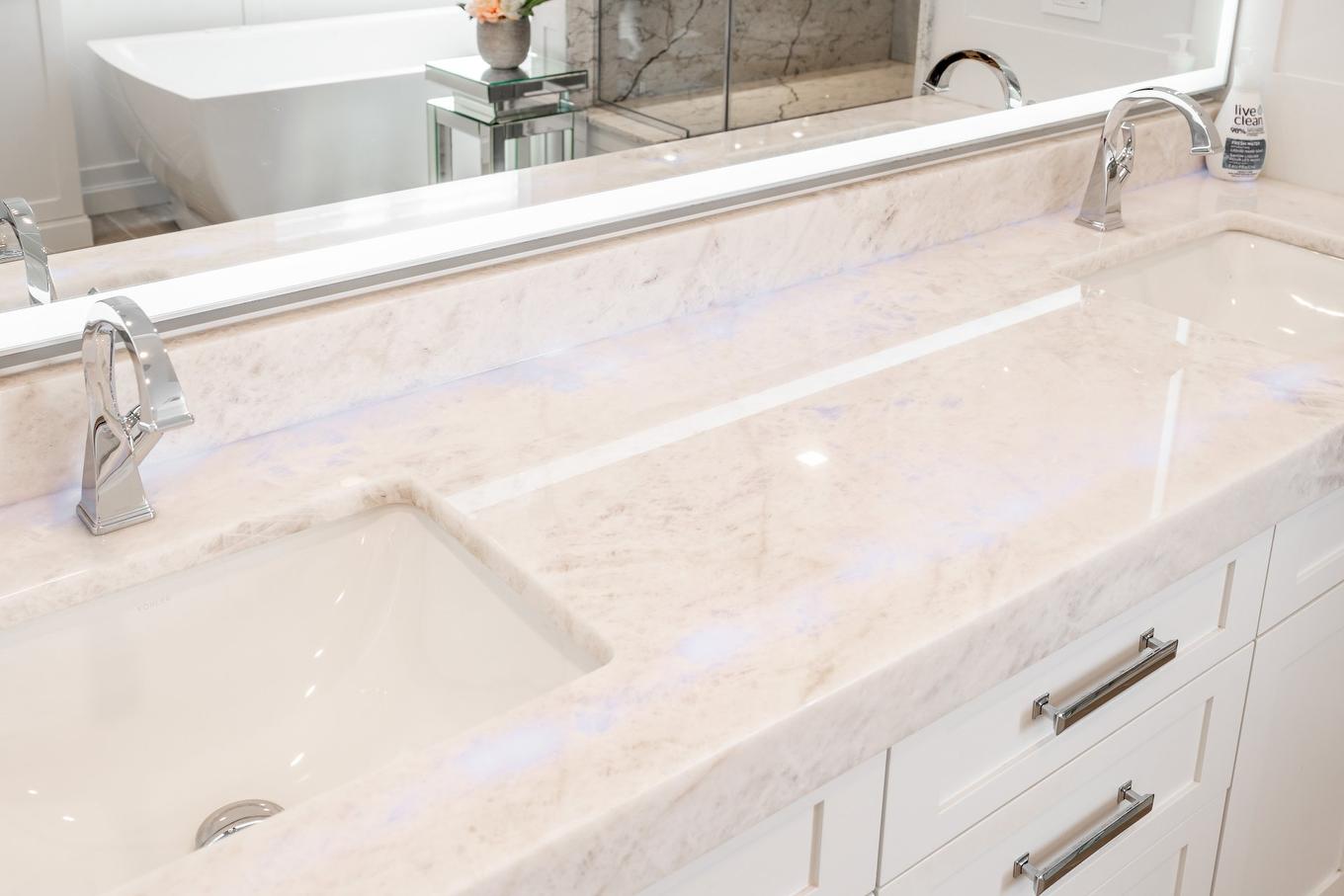 Salle de bains attenante à la CCP - 264 Brighton Drive, Beaconsfield, QC - Indoor Photo Showing Bathroom