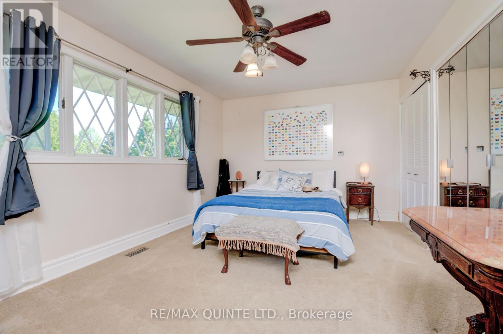 25 Singleton Street, Brighton, ON - Indoor Photo Showing Bedroom