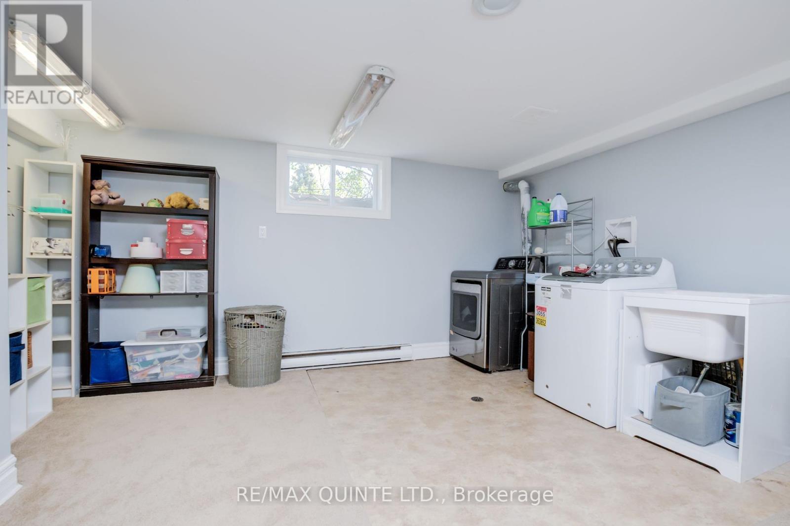 25 Singleton Street, Brighton, ON - Indoor