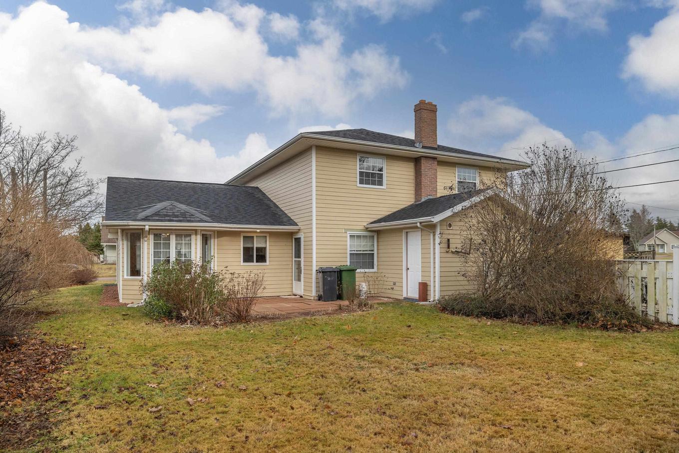 60-62 Marion Drive, Stratford, PE