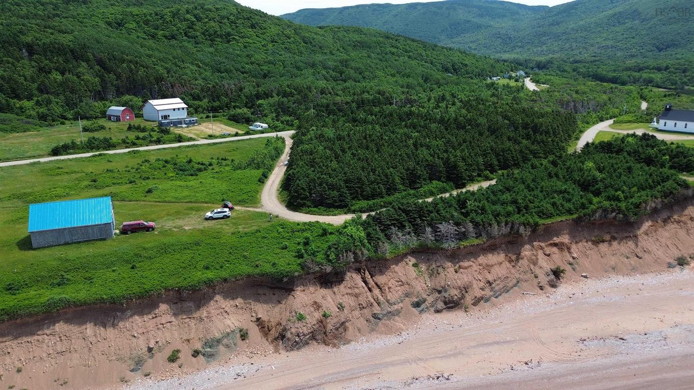 99 Pleasant Bay Loop, Pleasant Bay, NS