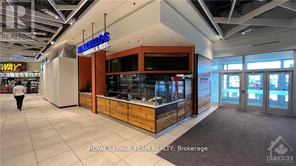 611 - 1200 St Laurent Boulevard, Ottawa, ON