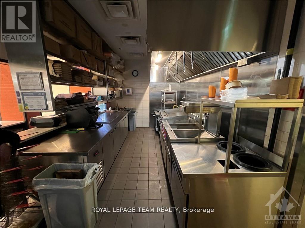 611 - 1200 St Laurent Boulevard, Ottawa, ON