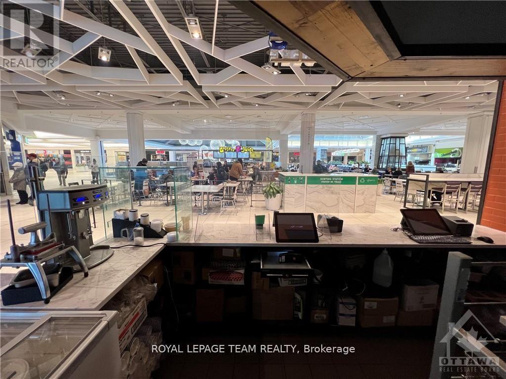 611 - 1200 St Laurent Boulevard, Ottawa, ON