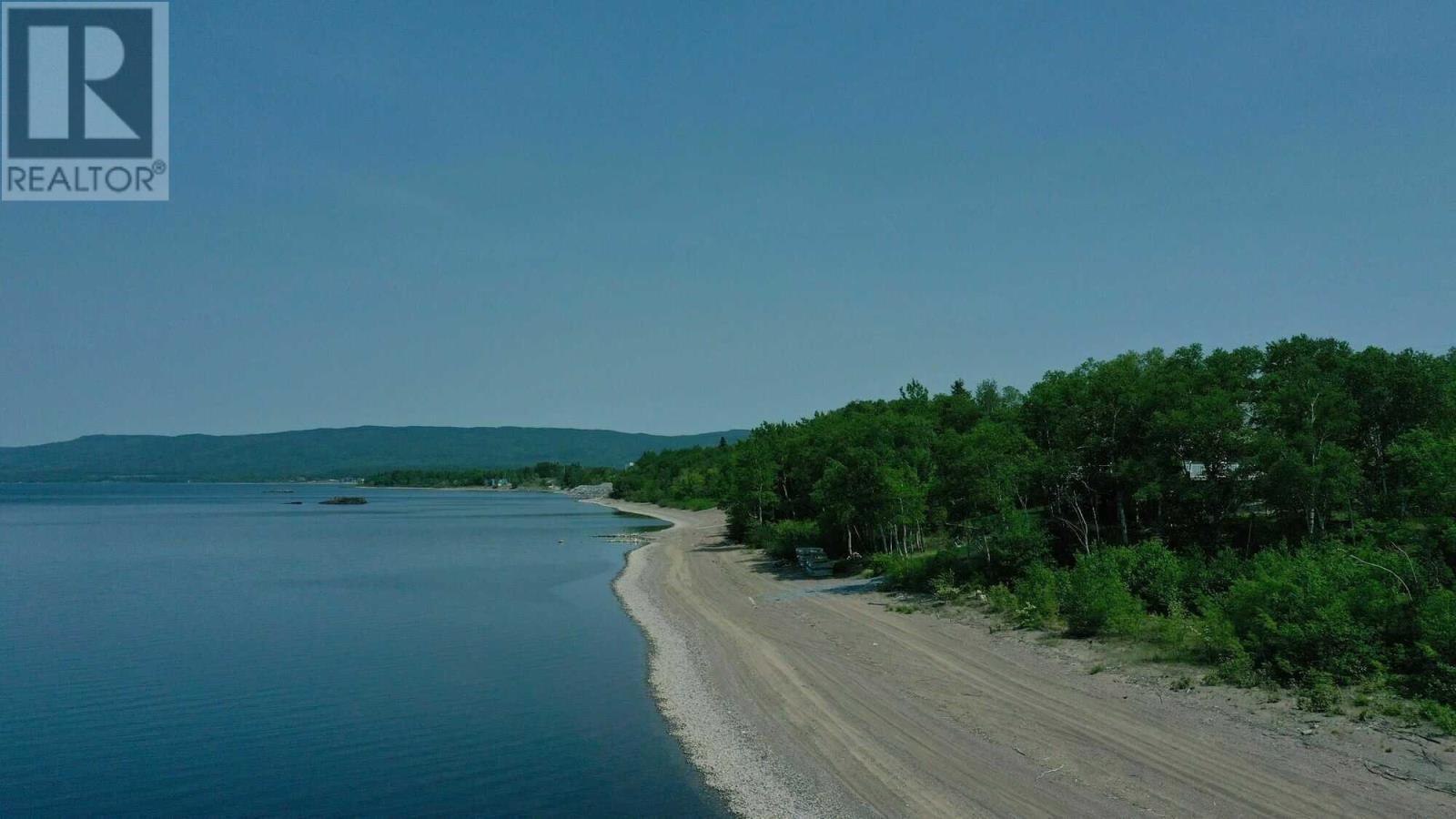 14 Bowater Boulevard, Pasadena, NL