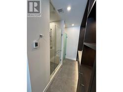 Ensuite -