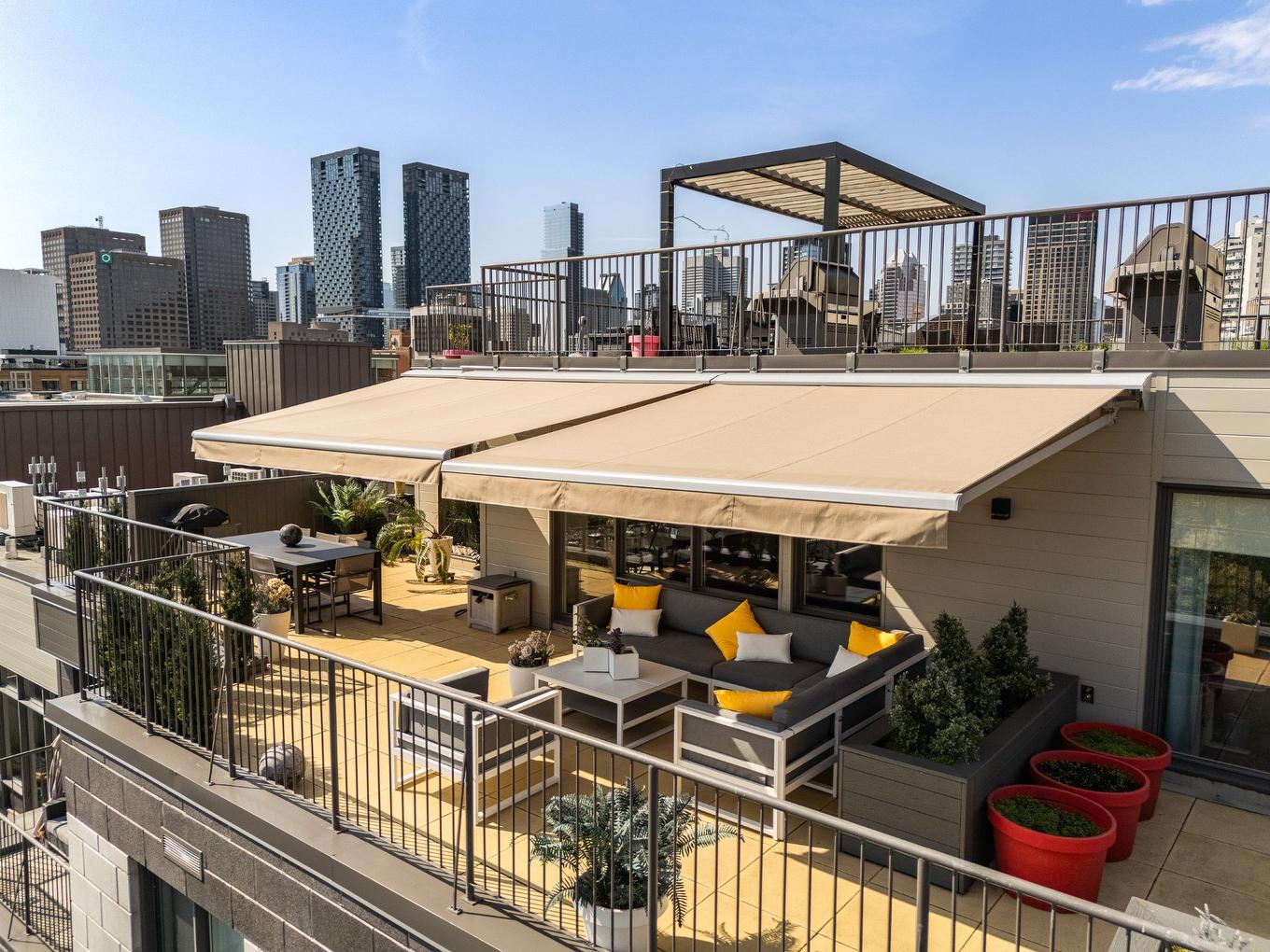 Photo aérienne - 508-2118 Rue St-Dominique, Montréal (Ville-Marie), QC - Outdoor