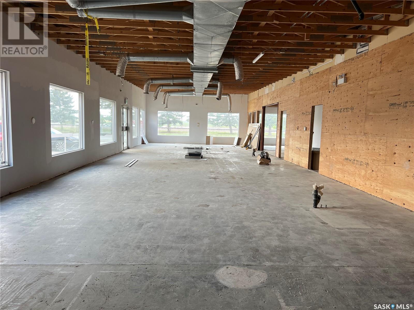 East Part 310 - 316 Saskatchewan Drive E, Melfort, SK