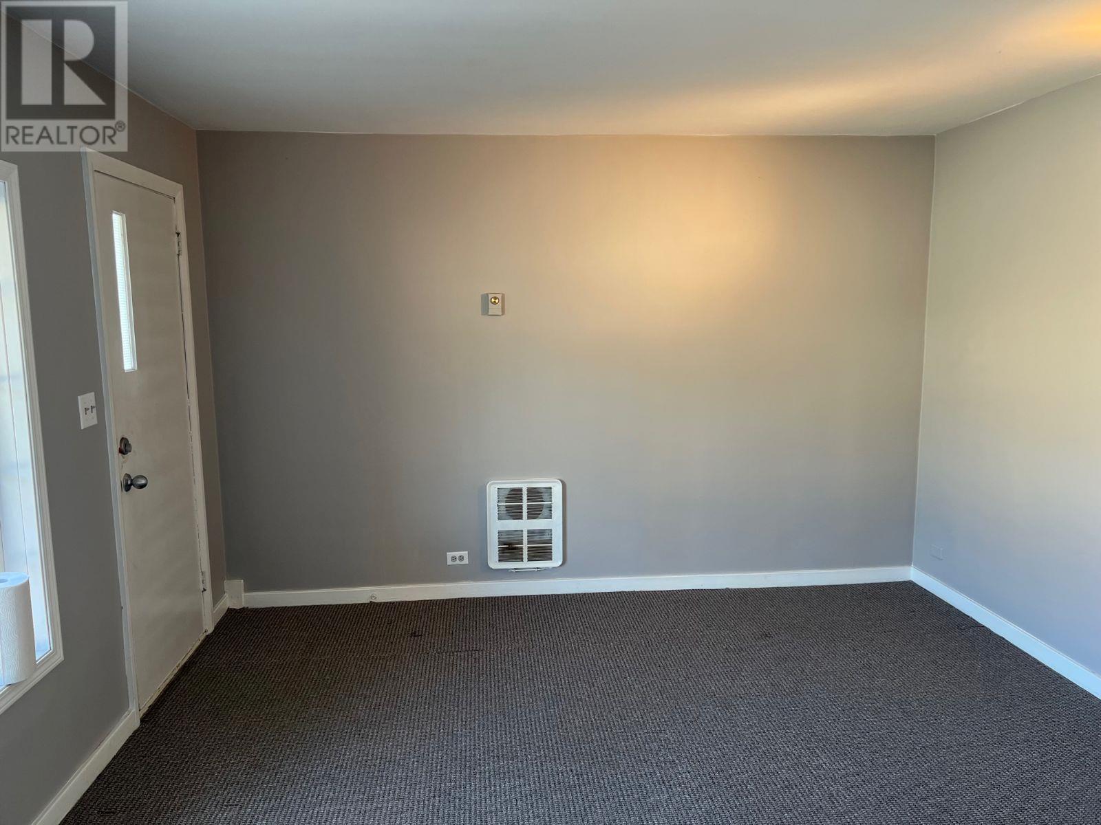 7208 89Th Street, Osoyoos, BC - Indoor Photo Showing Other Room