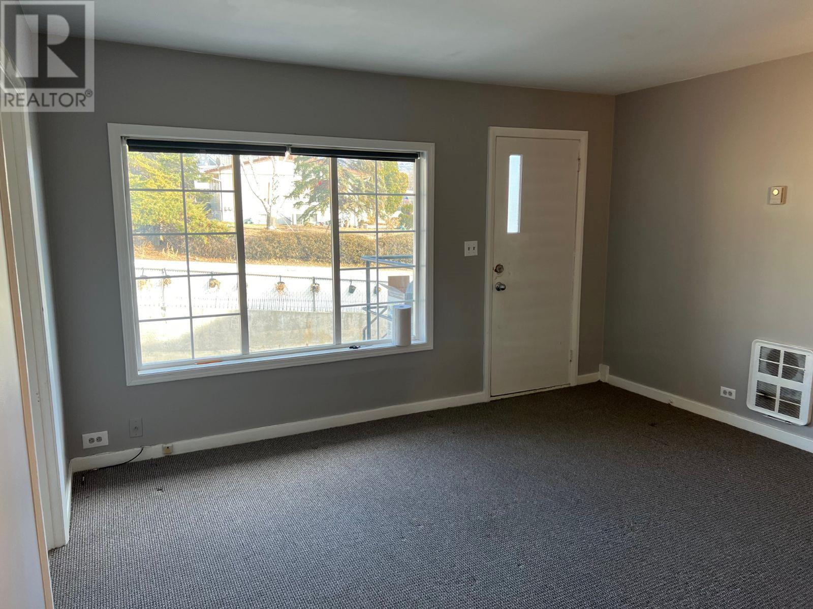 7208 89Th Street, Osoyoos, BC - Indoor Photo Showing Other Room