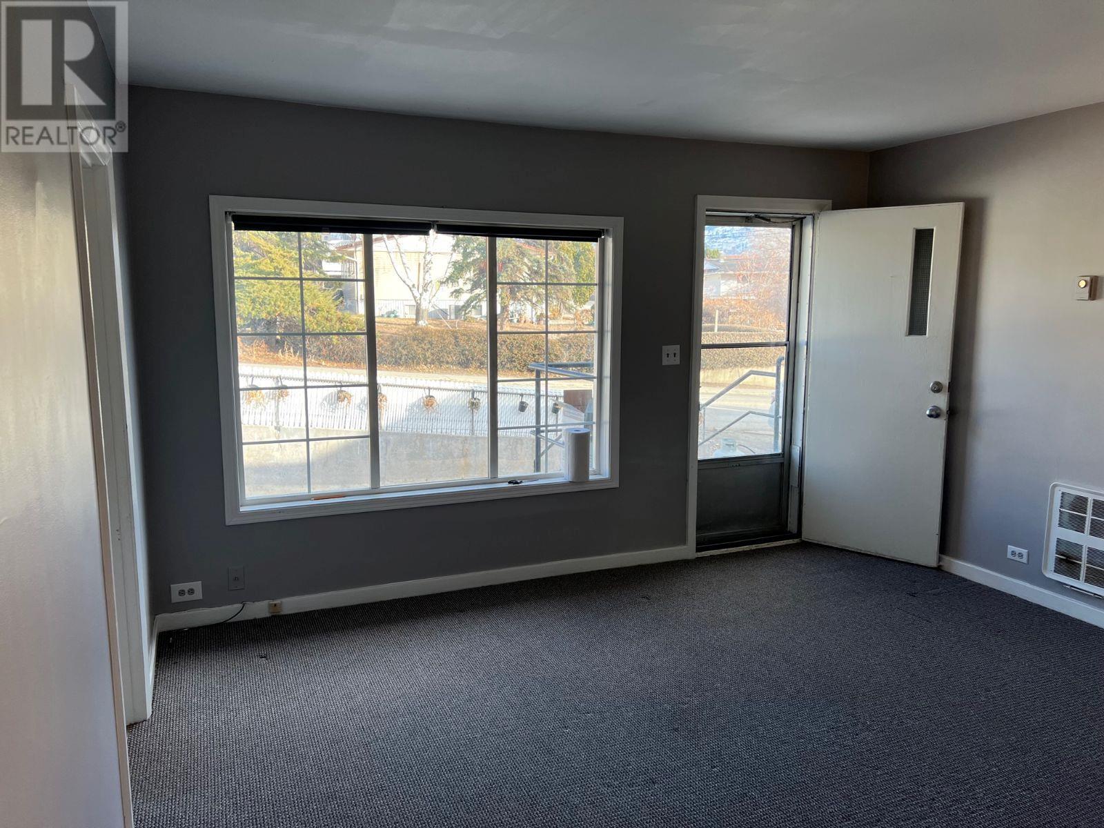 7208 89Th Street, Osoyoos, BC - Indoor Photo Showing Other Room