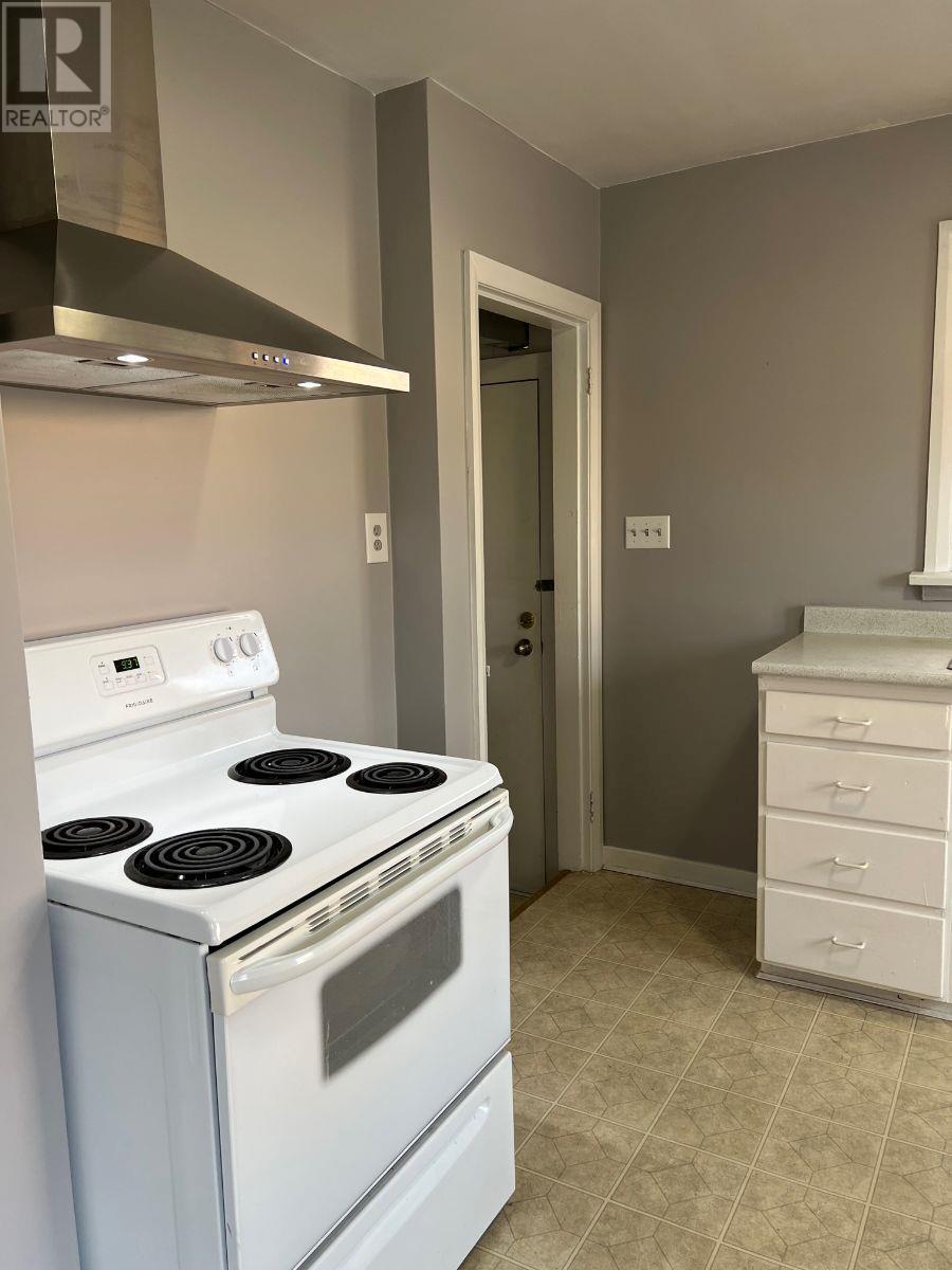7208 89Th Street, Osoyoos, BC - Indoor Photo Showing Kitchen