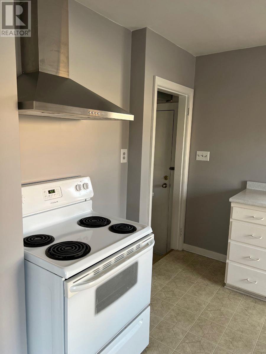 7208 89Th Street, Osoyoos, BC - Indoor Photo Showing Kitchen