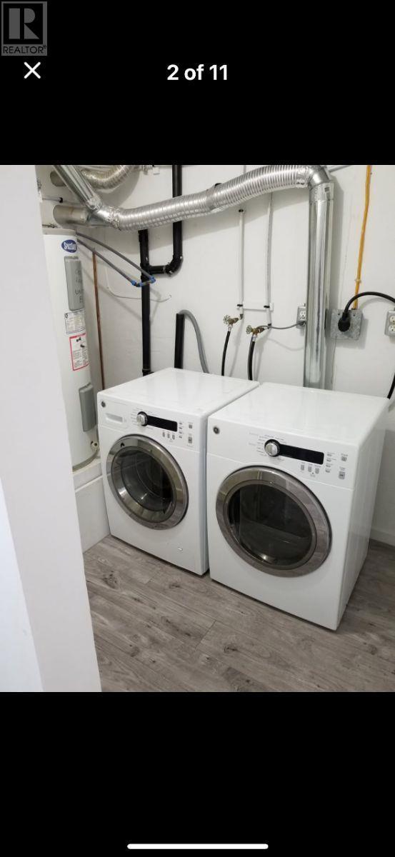 7208 89Th Street, Osoyoos, BC - Indoor Photo Showing Laundry Room