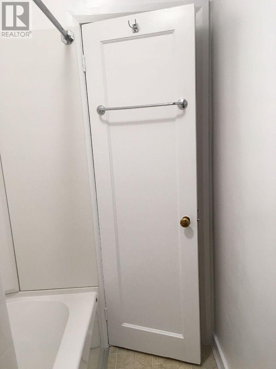 7208 89Th Street, Osoyoos, BC - Indoor