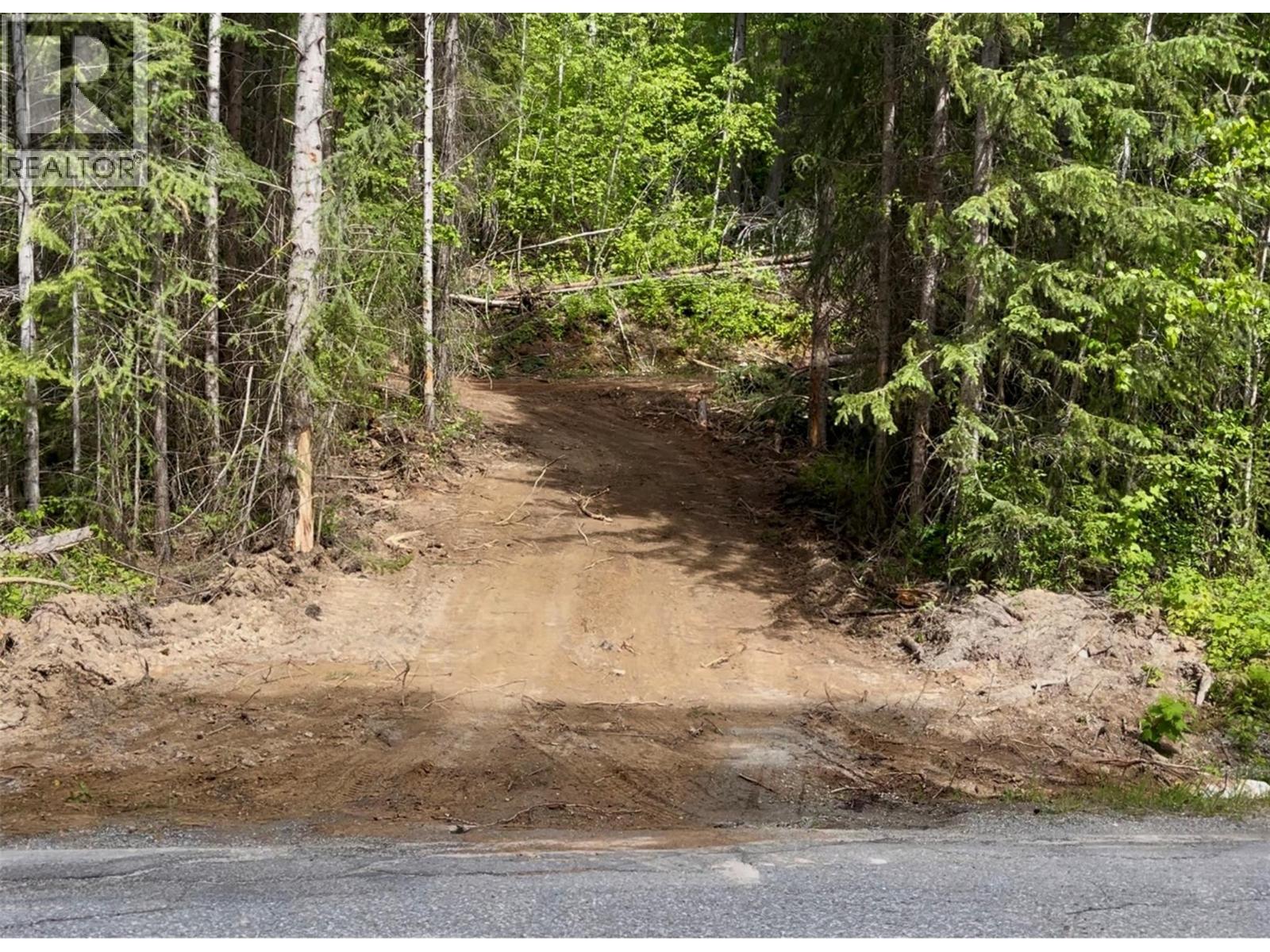 1176 Golden Donald Upper Road, Golden, BC