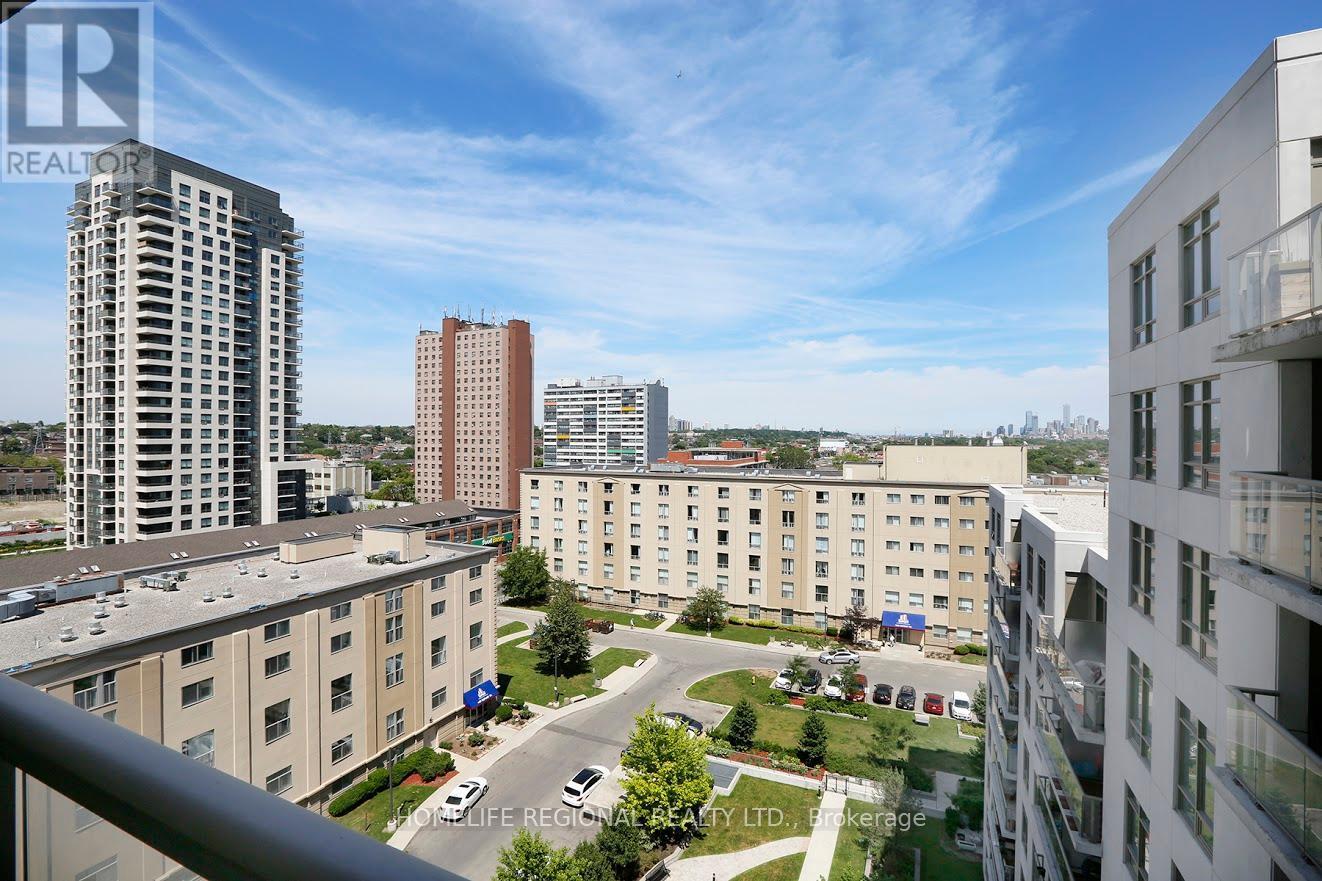 1015 - 816 Lansdowne Avenue, Toronto, ON - Outdoor