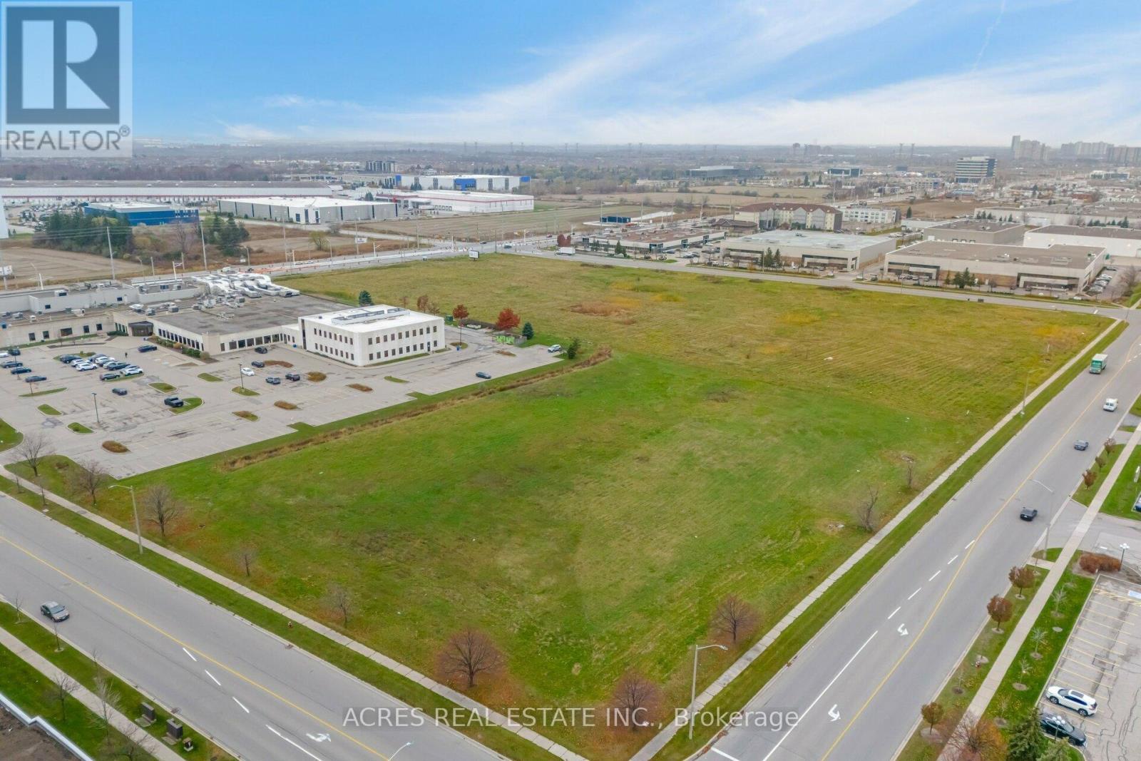 70 Superior Boulevard, Mississauga, ON