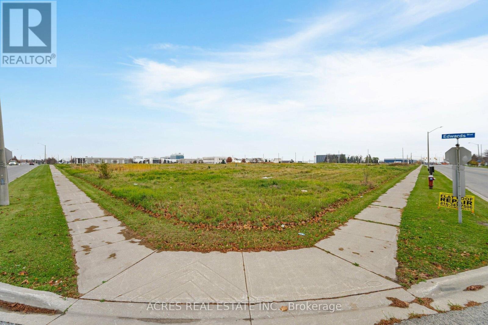 70 Superior Boulevard, Mississauga, ON