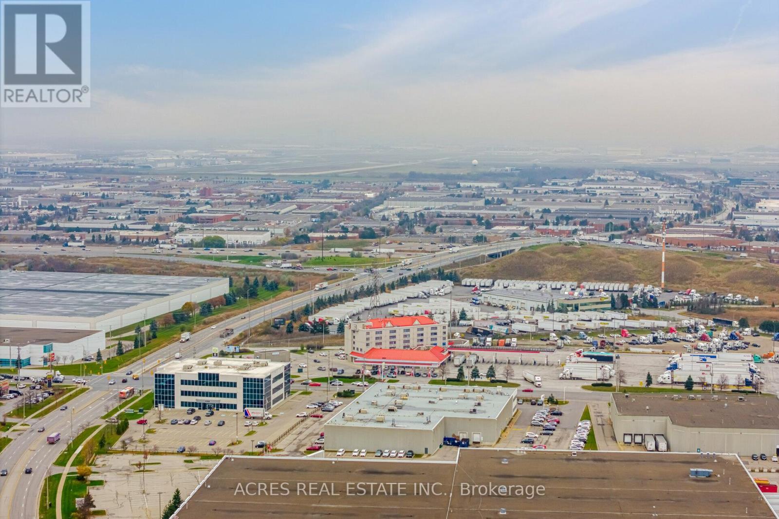 70 Superior Boulevard, Mississauga, ON