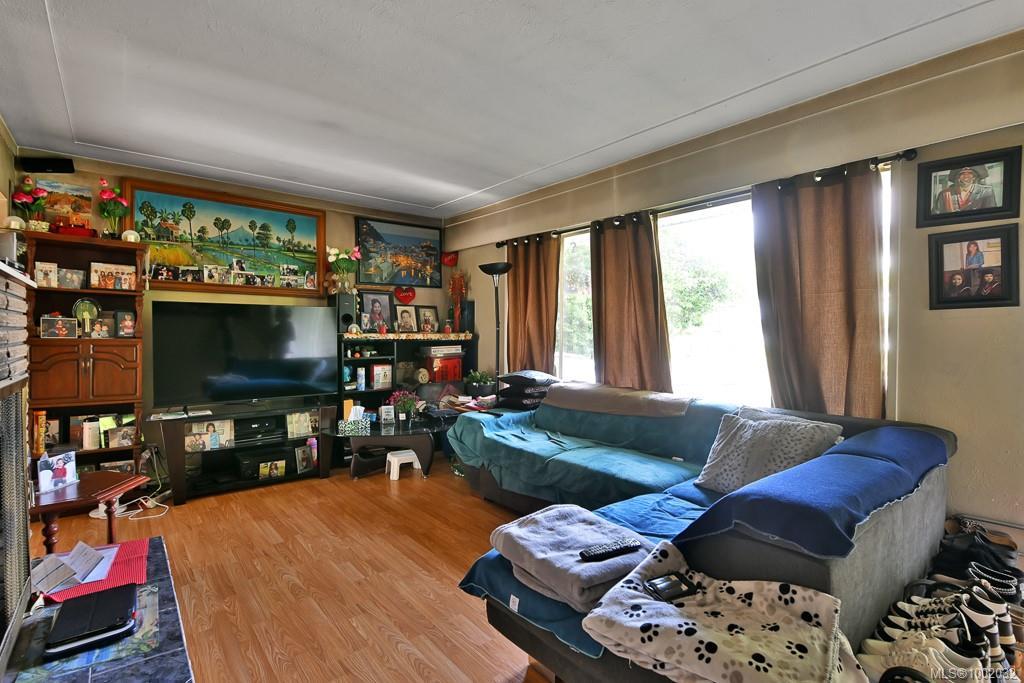 311, 307,315 Holly Ave, Nanaimo, BC