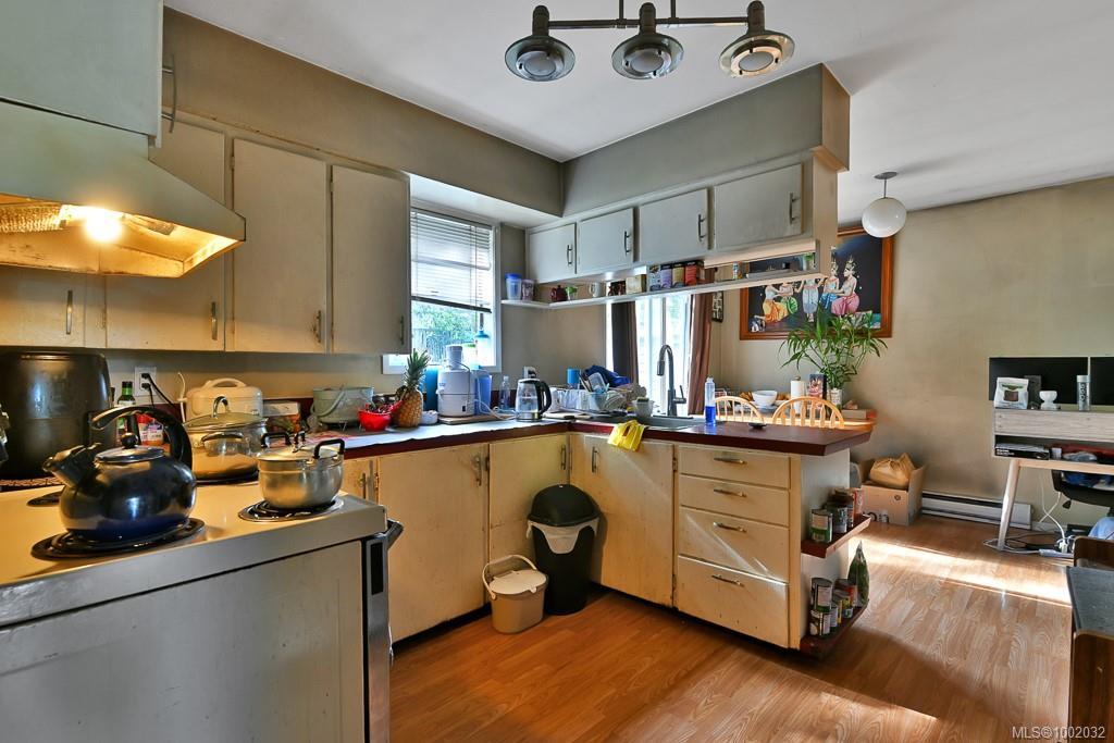 311, 307,315 Holly Ave, Nanaimo, BC