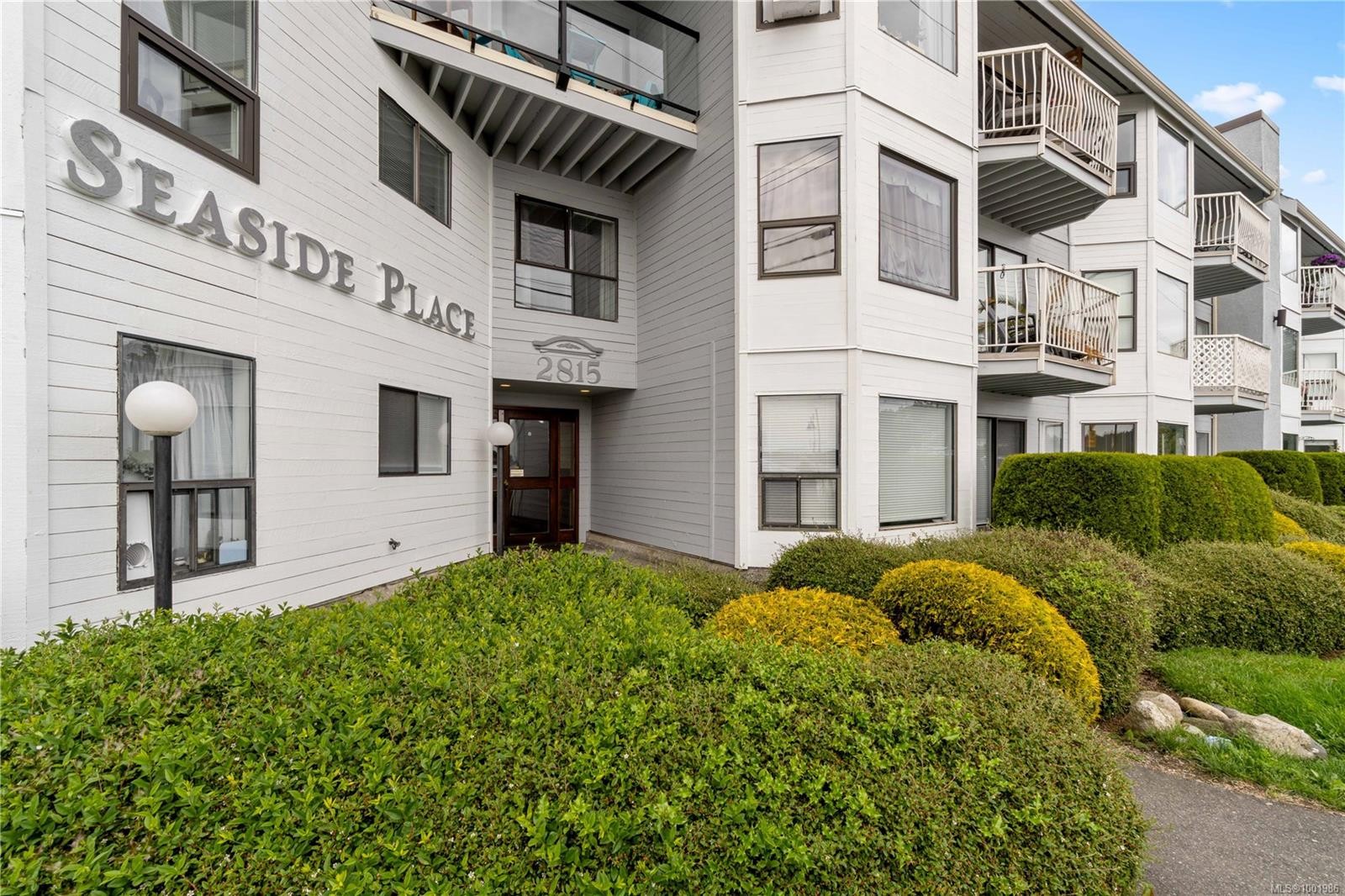 213-2815 Departure Bay Rd, Nanaimo, BC - Outdoor With Balcony