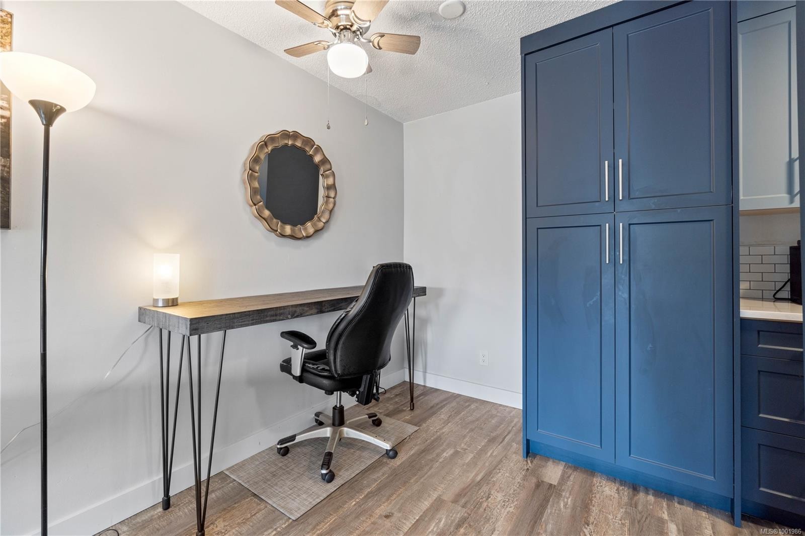 213-2815 Departure Bay Rd, Nanaimo, BC - Indoor