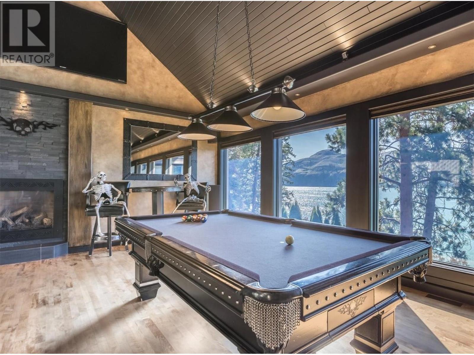 15010 & 15020 Tamarack Drive, Coldstream, BC - Indoor Photo Showing Other Room