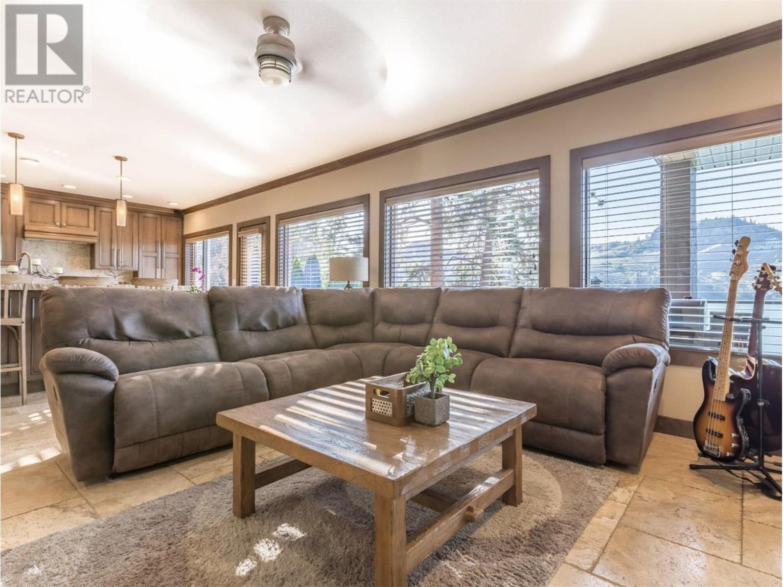 15010 & 15020 Tamarack Drive, Coldstream, BC - Indoor Photo Showing Living Room