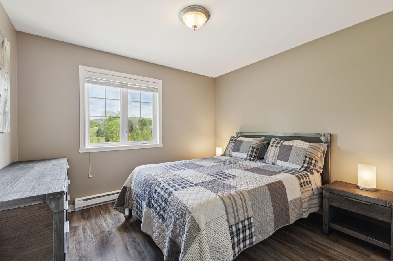 Primary bedroom - 1812 Ch. Du Golf, Mont-Tremblant, QC - Indoor Photo Showing Bedroom