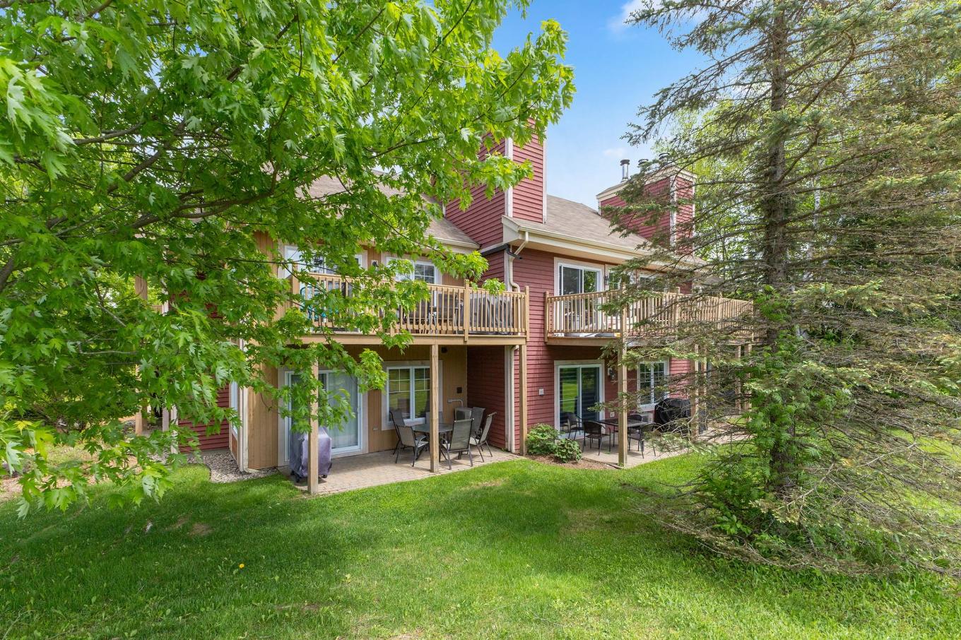 Back facade - 1812 Ch. Du Golf, Mont-Tremblant, QC - Outdoor