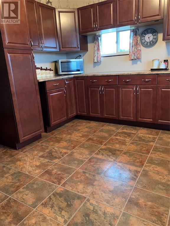 1 Conway Street, Bell Island, NL - Indoor Photo Showing Kitchen
