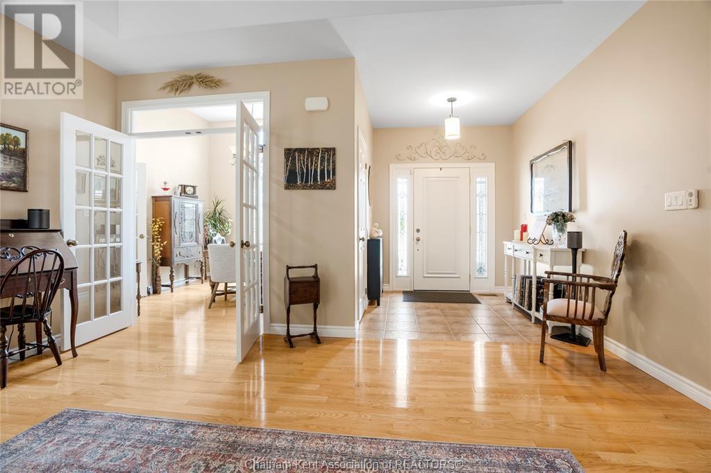 31 Stonegate Walk, Raleigh Township, ON - Indoor Photo Showing Dining Room