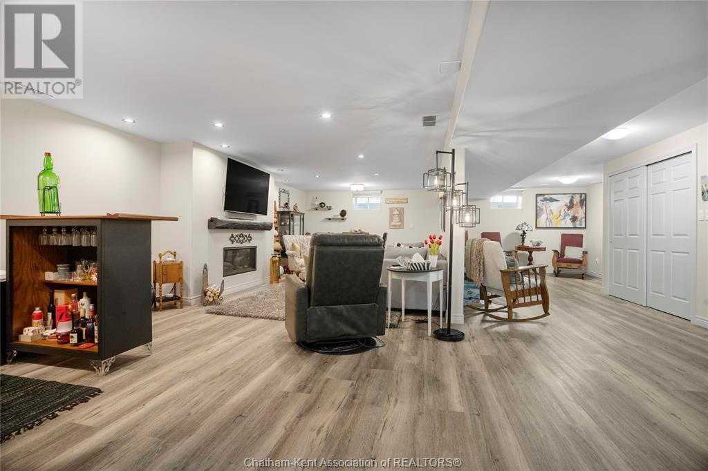 31 Stonegate Walk, Raleigh Township, ON - Indoor