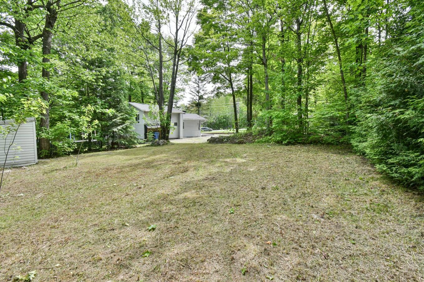 Backyard - 1769 Rue Des Canaris, Sainte-Julienne, QC - Outdoor