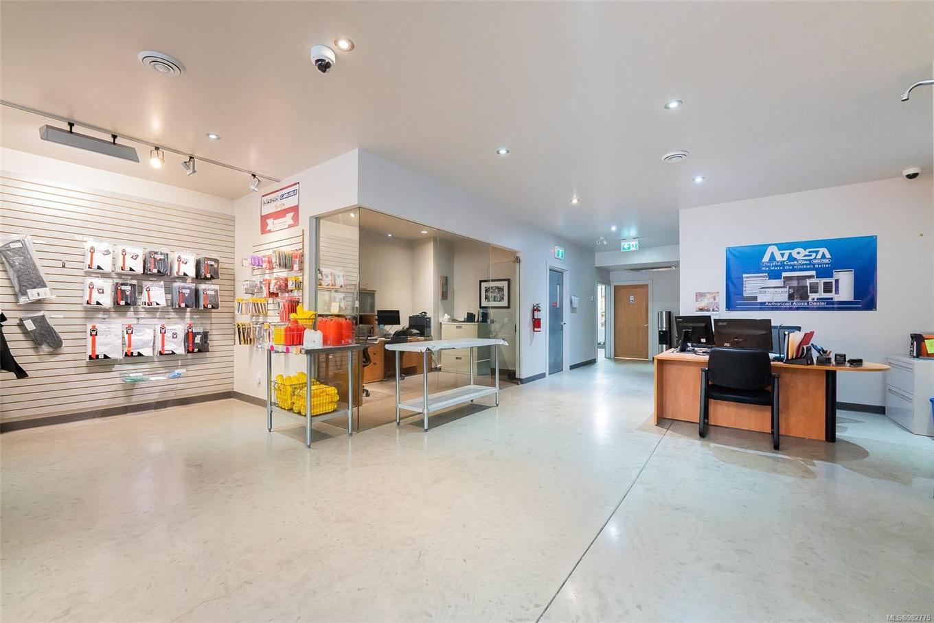 7431 Industrial Rd, Lantzville, BC