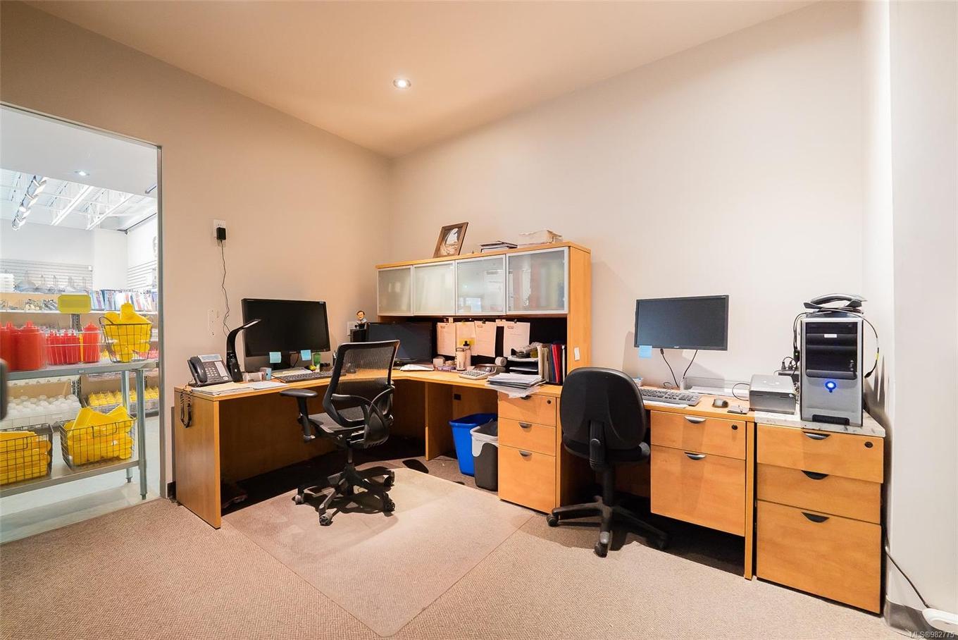 7431 Industrial Rd, Lantzville, BC