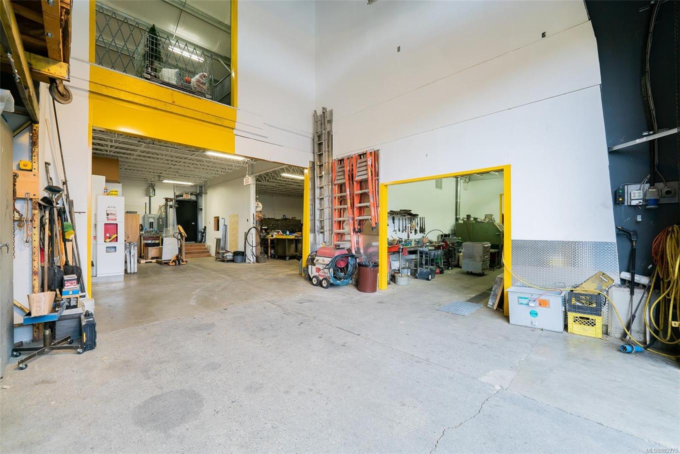 7431 Industrial Rd, Lantzville, BC