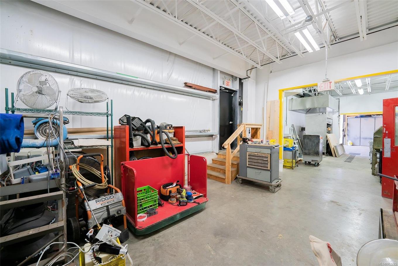 7431 Industrial Rd, Lantzville, BC