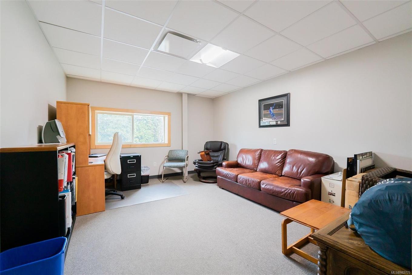 7431 Industrial Rd, Lantzville, BC