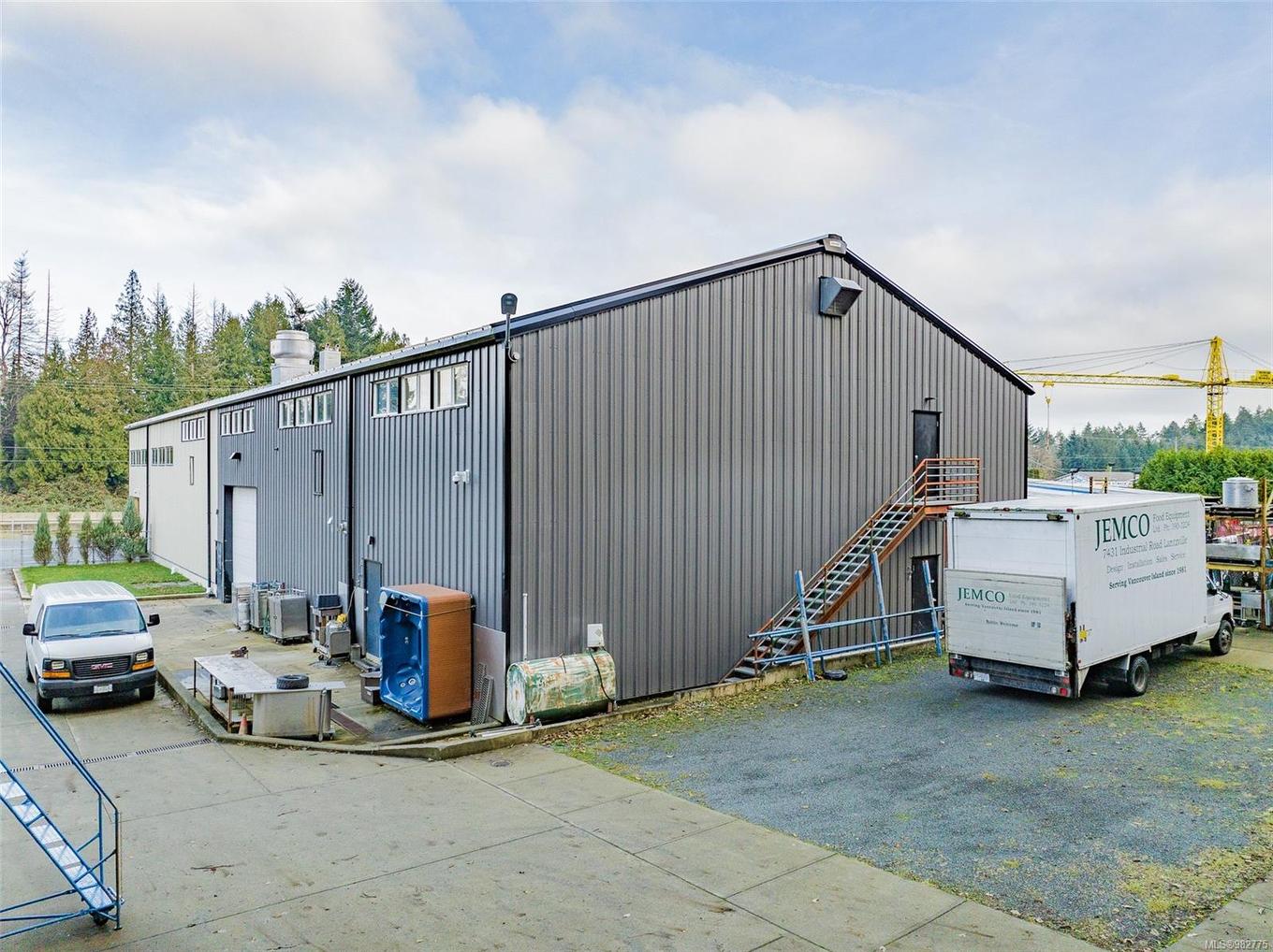 7431 Industrial Rd, Lantzville, BC
