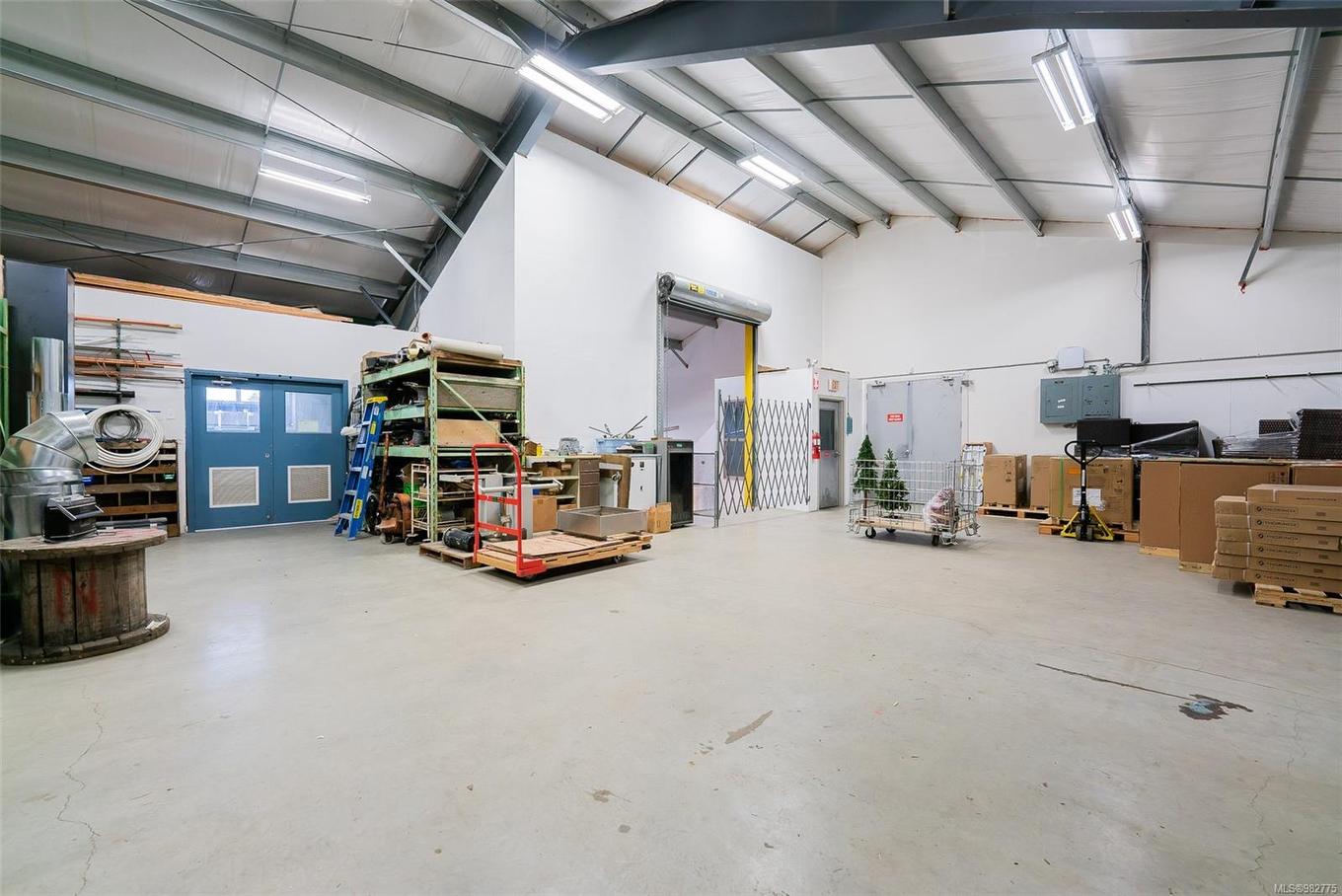 7431 Industrial Rd, Lantzville, BC