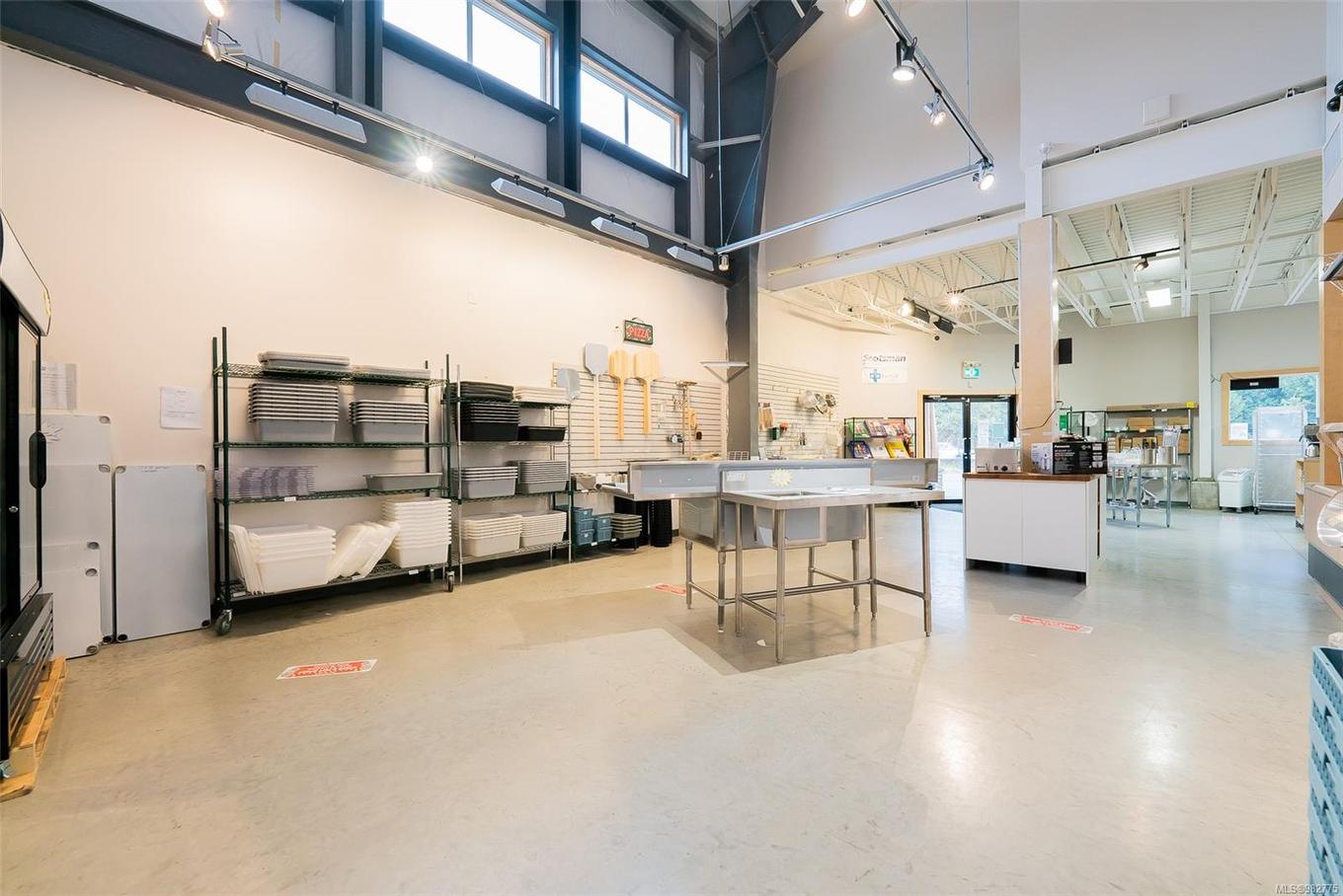 7431 Industrial Rd, Lantzville, BC